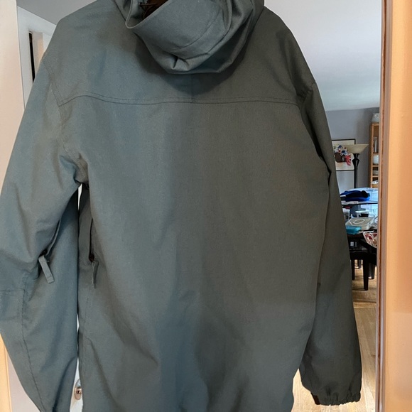 686 Six Eight Six Men’s Snowboard / Ski Jacket – Size Large - Picture 2 of 3